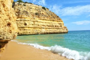 praia-da-marinha-1786783_1280